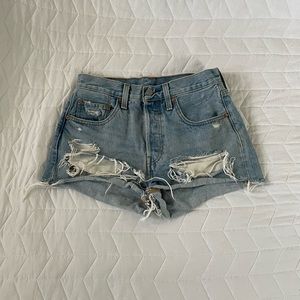 Levi’s Short Shorts